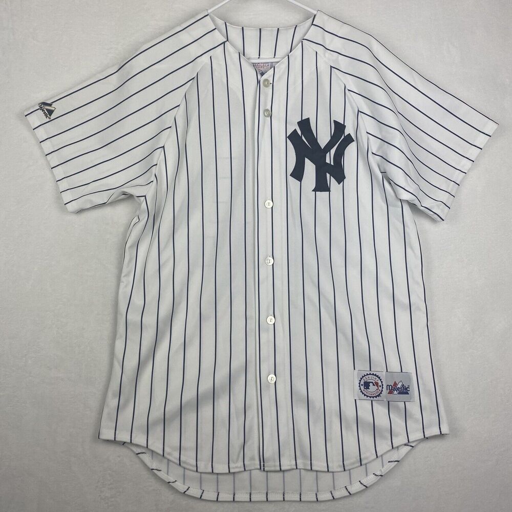 Vintage Majestic NY Yankees Baseball Jersey Sz M Roger Clemens # 22 Made In USA